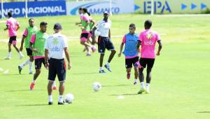 La selección de Costa Rica entrenó a puertas cerradas en el Proyecto Gol.