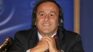 Según el entorno del francés, esa nota es susceptible de disipar todo carácter oculto del 'contrato oral' entre Baltter y Platini. Foto AFP