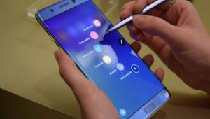 Samsung volverá a vender su teléfono Galaxy Note 7 que presentó graves desperfectos en su batería.