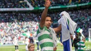 Emilio Izaguirre aún tiene contrato con el Celtic y su futuro aún se desconoce.