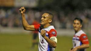 Williams Reyes sigue goleando en el fútbol de El Salvador. (FOTO: Cortesía El Gráfico)