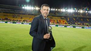 El entrenador colombiano de 53 años, JC Osorio está dispuesto a aceptar el reto de una selección.