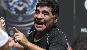 El argentino Diego Maradona criticó duramente a los hondureños y arremetió diciendo que no saben nada de fútbol. Foto cortesía