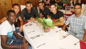Jugadores del Marathón compartieron un bonito convivio en restaurante de San Pedro Sula.