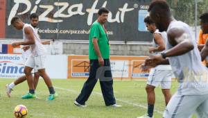 Platense entrenó en el Excélsior luego de la derrota ante Olimpia y ahora piensa en Real Sociedad.