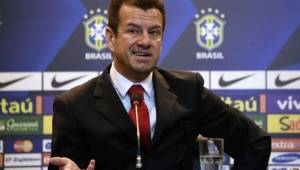 Dunga estaba como entrenador de Brasil desde julio de 2014 en sustitución de Luiz Felipe Scolari.