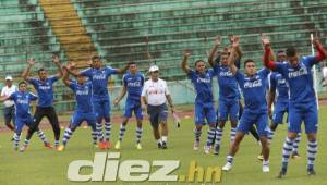 Así son los entrenamientos de Jorge Luis Pinto en la Selección de Honduras que este lunes ha iniciado. Foto Diez