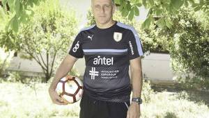 El entrenador uruguayo Fabián Coito, entrenador de Uruguay, tras el sudamericano Sub-20 dirigirá la Selección adulta de Honduras. Foto cortersía Conmebol