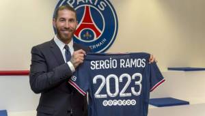 Sergio Ramos ficha por el París Saint-Germain hasta 2023.