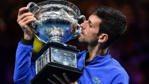 Así celebró Novak Djokovic su nueva conquista en el Abierto de Australia.