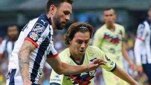 Miguel Layún fue titular con Monterrey en la derrota ante América. El lateral de los Rayados dice estar feliz por regresar tras luchar contra el cáncer.