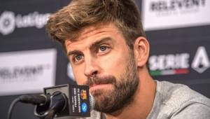 Piqué durante la conferenia de prensa antes de enfrentar al Napoli en amistoso.