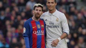 Messi junto a Cristiano en el último partido disputado en el Camp Nou.