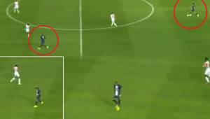 El feo gesto de Mbappé que se hizo viral: se enfada con sus compañeros del PSG porque no le pasan el balón y renuncia a la jugada