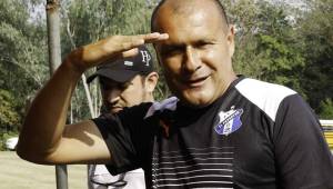 El entrenador Wilmer Cruz regresa a primera división para dirigir al Juticalpa tras la salida de Robert Lima.