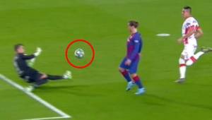 Así picó Griezmann el balón para dejar sin opciones de tapada al guardameta del Mallorca en el Camp Nou.