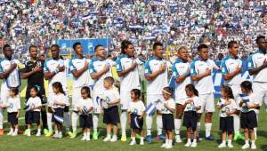 En las últimas clasificaciones de la FIFA, la Selección de Honduras iba en picada pero hoy a recuperado terreno luego de ganar en las pasada fecha del hexagonal.