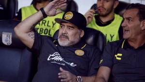 Dorados de Sinaloa que dirige Diego Maradona no pudo ante el Querétaro y se fue eliminado de Copa.
