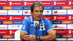 El entrenador de la Selección de Honduras, Jorge Luis Pinto, espera un torneo con mucho roce de los equipos y espera que los suyos le respondan. Fotos DIEZ