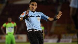 El árbitro Said Martínez es uno de los hombres más destacados en Honduras.