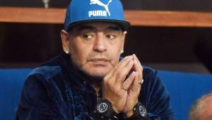 La familia de Maradona dijo a la AFP que sí hubo irregularidades en la atención que recibió el astro argentino.