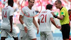 El árbitro Geiger habría pedido la camiseta a Pepe antes del partido, revela jugador de Marruecos.