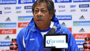 FIFA ha suspendido de toda actividad deportiva al entrenador hondureño Primi Maradiaga.