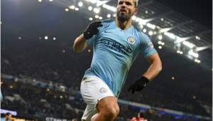 El Manchester City derrotó al Liverpool 2-1 con anotación de Sergio Agüero y Leroy Sané.