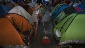 En la Casa del Migrante de Ciudad Juárez, Chihuahua, también fronteriza con Estados Unidos, el ingreso se restringió. Foto AFP