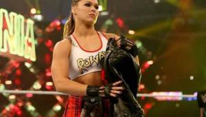 La luchadora Ronda Rousey deja temporalmente la lucha libre y esa noticia tomó por sorpresa a sus seguidores.