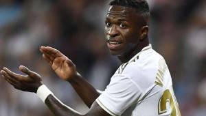 Vinicius es duda para el partido de este viernes ante el Alavés por culpa de un test del coronavirus que dejó dudas.