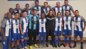 El equipo de Leyendas de Honduras vapuleó a equipo local de Georgia y ahora enfrentará a México el 2 de octubre en juego de revancha.