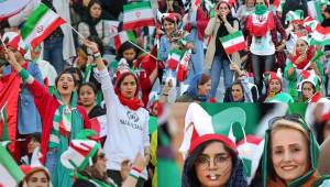 Las autoridades de Irán cedieron ante la presión de la FIFA y dejaron entrar a las mujeres del país asiático por primera vez a un estadio de fútbol. Las damas vivieron con euforia este momento. FOTOS: AFP.