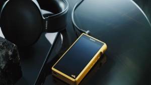 El Walkman Signature series modelo NW-WM1ZM2 presenta un chasis de cobre libre de oxígeno, con pureza del 99.99%, chapado en oro.