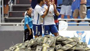 El delantero de la Selección de Honduras, Anthony 'Choco' Lozano le dajará una muy buena cantidad de dinero al Olimpia por su venta al Tenerife. Foto cortesía