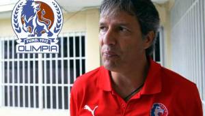 Carlos Restrepo, entrenador del Olimpia, habló con DIEZ desde Colombia donde nos cuenta el nuevo proyecto que hará con los capitalinos. Fotos archivo