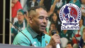Juan Flores resalta que espera tener la chance de dirigir a un gran del fútbol hondureño.