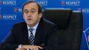 Platini aseguró que lo hicieron porque el sueño de todo aficionado al fútbol.