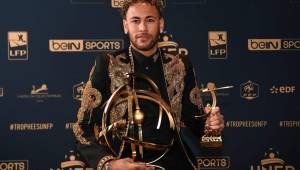 Neymar fue elegido como el mejor futbolsita de la Ligue 1.