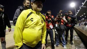 Maradona celebra el pase a la final de la liguilla en el Ascenso en Méxicio.