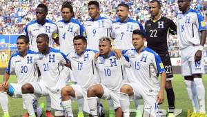 Los partidos eliminatorios de marzo sólo le dejaron un punto a Honduras y esto le pasó factura en el ranking FIFA. Foto DIEZ