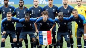 La selección de Francia se coronó campeona del mundo este domingo en Moscú al ganarle a Croacia.