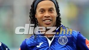 Ronaldinho no pasó por los camerinos de Motagua y Real España, algo que no esperaba nadie.