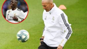 El entrenador del Real Madrid, Zinedine Zidane, todavía no ve a Vinicius como una solución en el ataque del equipo blanco. Fotos AFP