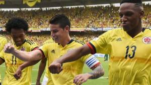 Cuadrado, James Rodríguez y Yerry Mina están convocados en Colombia.