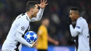 Cristiano Ronaldo no pudo evitar la derrota de su equipo en la última fecha de la fase de grupos de la Champions League.