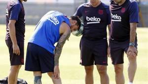 Messi fue descartado para viajar a Estados Unidos luego de sufrir unas molestias en su pierna derecha.