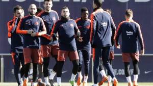 Control antidopaje de FIFA visitó el entreno el Barcelona para hacer prueba a nueve jugadores. Foto EFE