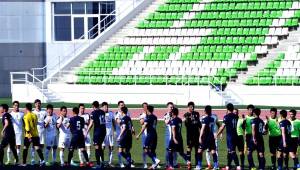 El FK Altyn Asyr, vigente campeón, y el Köpetdag, actual líder, empataron 1-1 en la reanudación del fútbol en Turkmenistán.
