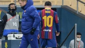 Messi dejó al Barcelona con diez tras su sorpresiva expulsión en la Supercopa de España.